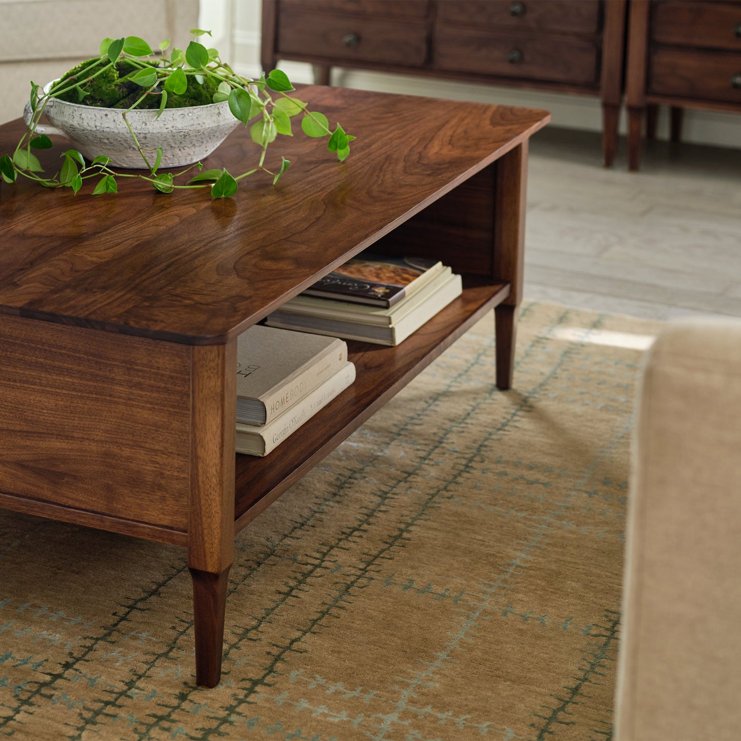 Hudson Valley Cocktail Table - Stickley Furniture | Mattress