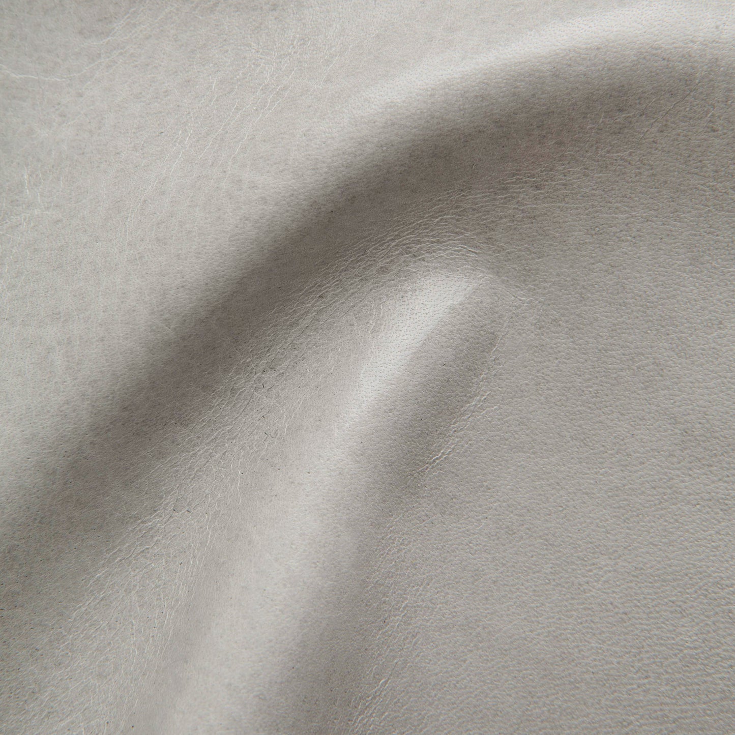 Mont Blanc Cloud Leather - Stickley Furniture | Mattress