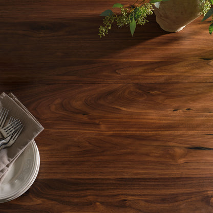 Saranac 46-inch Round Dining Table