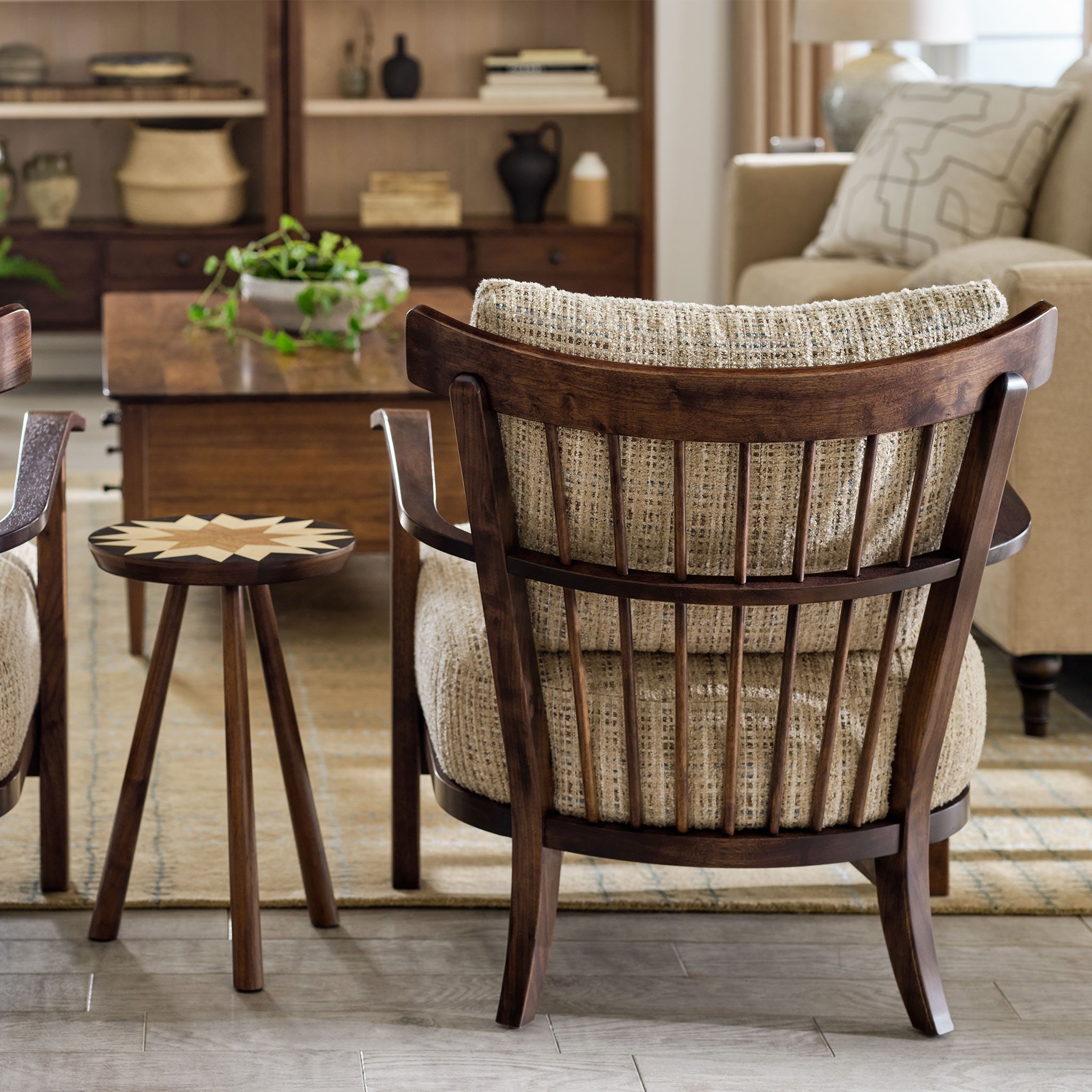 Hudson Valley 20-inch Drink Table – Stickley