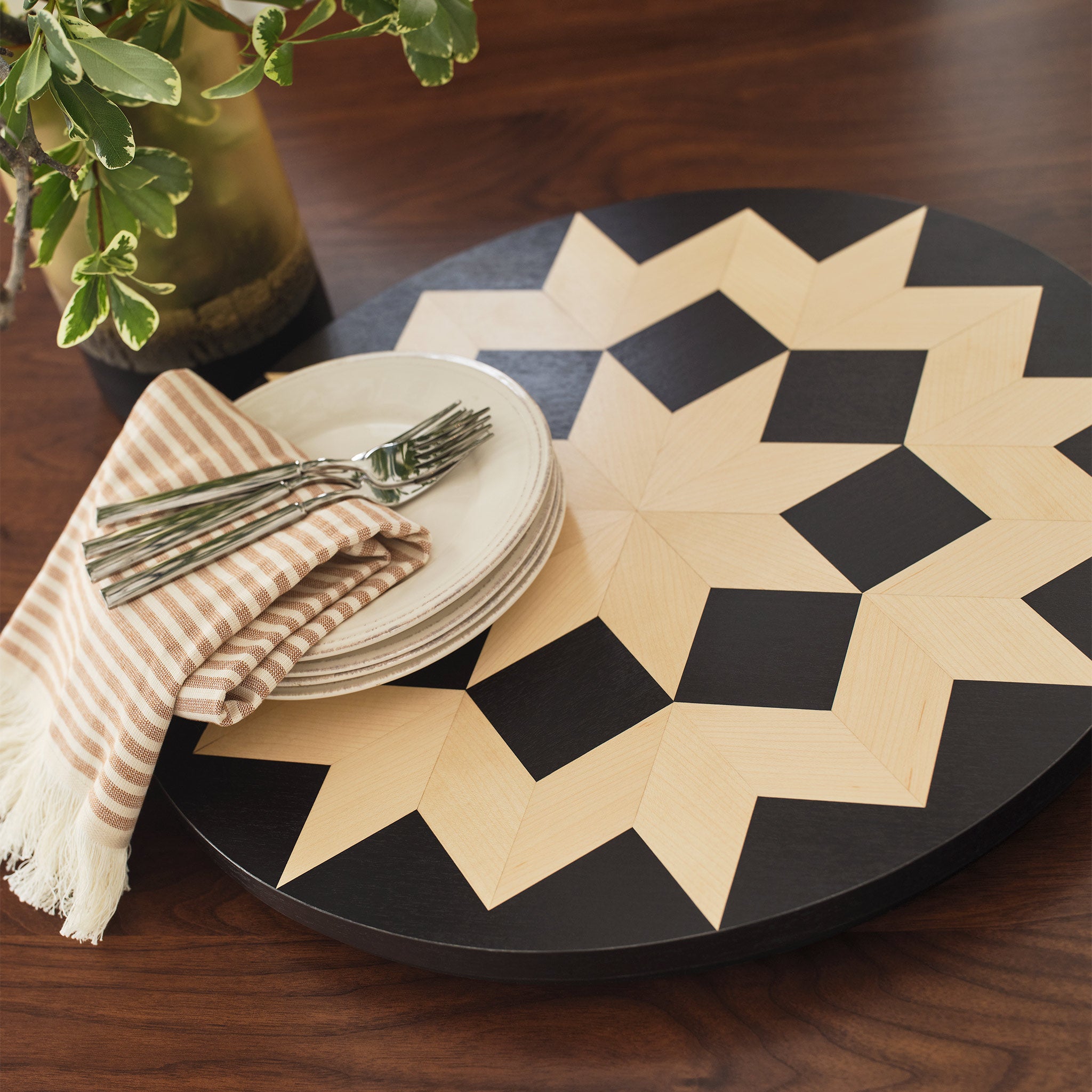 Hudson Valley Lazy Susan – Stickley