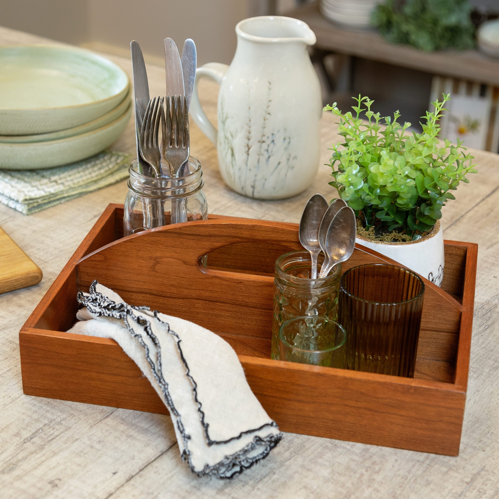 Solid-Cherry Caddy – Stickley