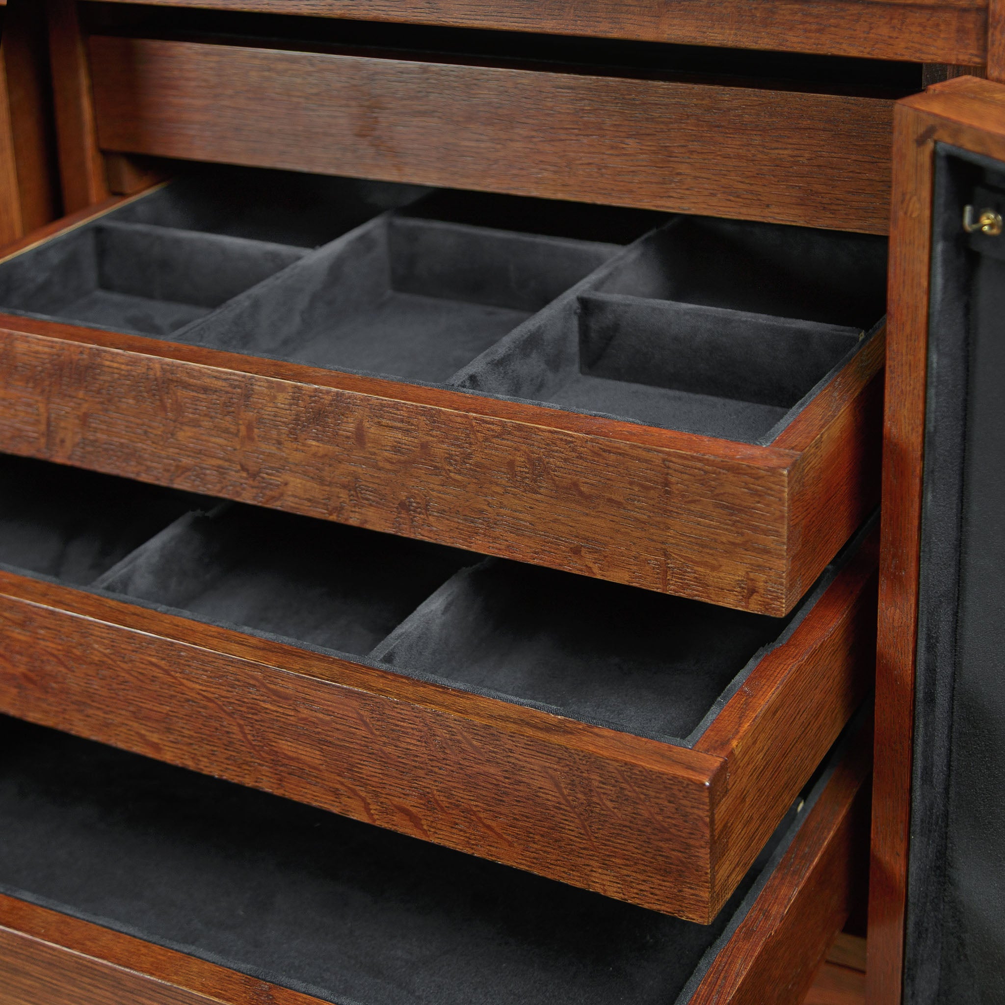 EGK29 塗師 勝山 木地師 由香 焼印有り ジュエリーチェスト キャビネット Mission Rose Jewelry Chest – Stickley