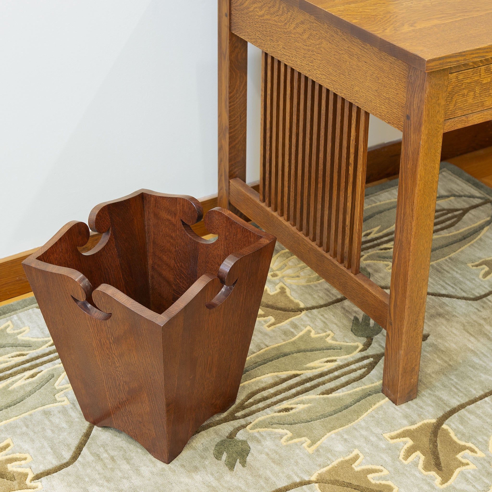 Wastebasket – Stickley