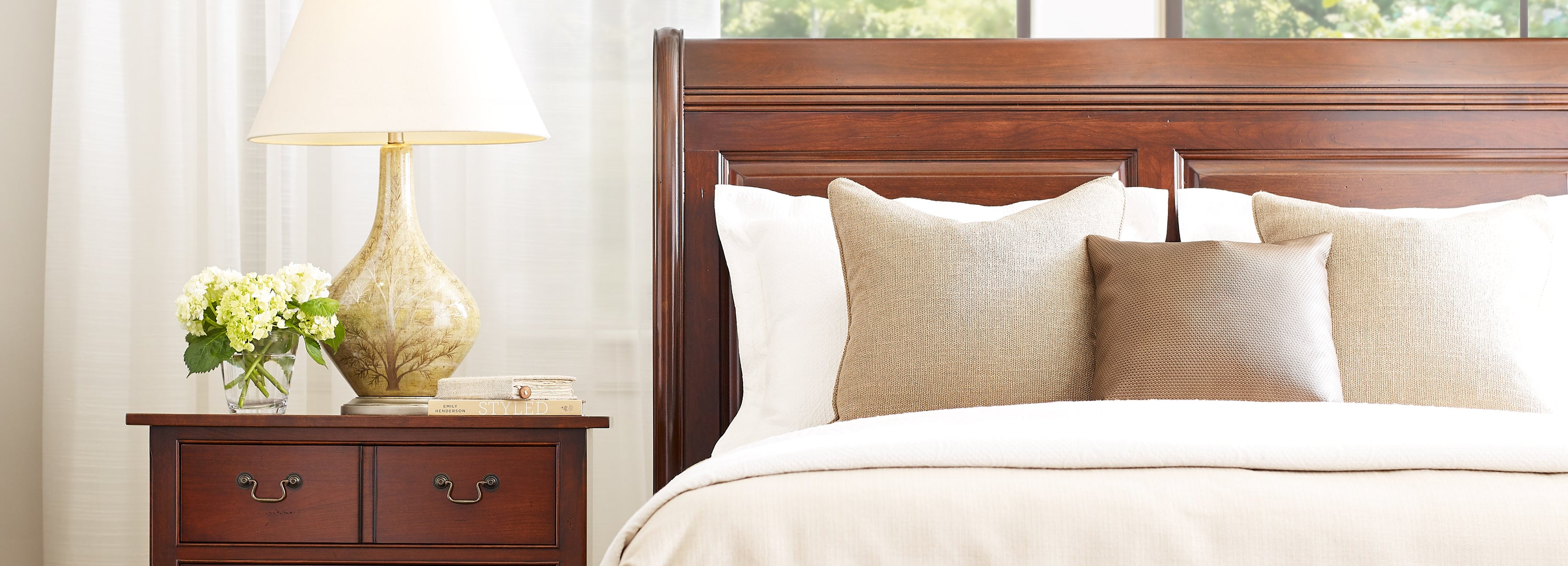 Dining Room Nichols & Stone L. & J.G. Stickley, Inc. Stickley Brand