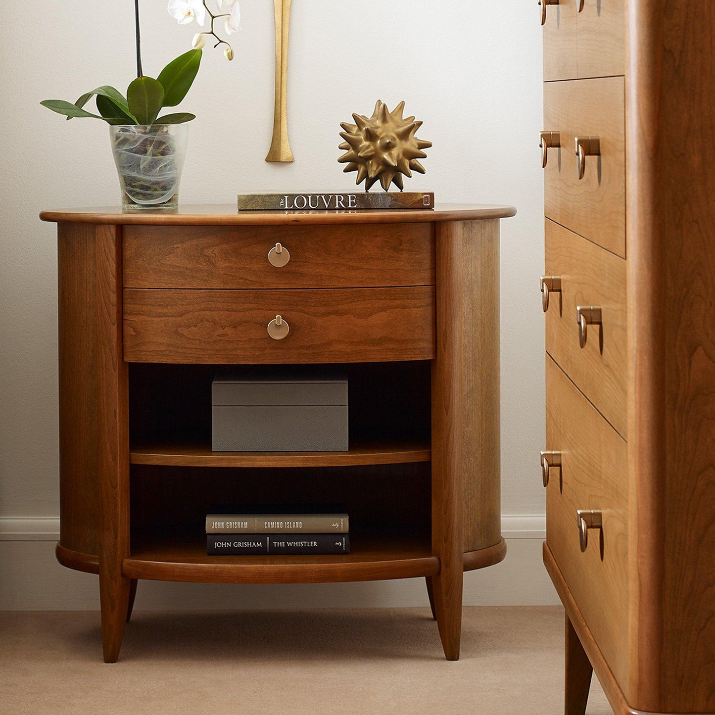 Martine Oval Nightstand - Stickley Furniture | Mattress